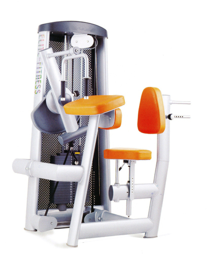 13. TRICEPS EXTENSIONS MACHINE
