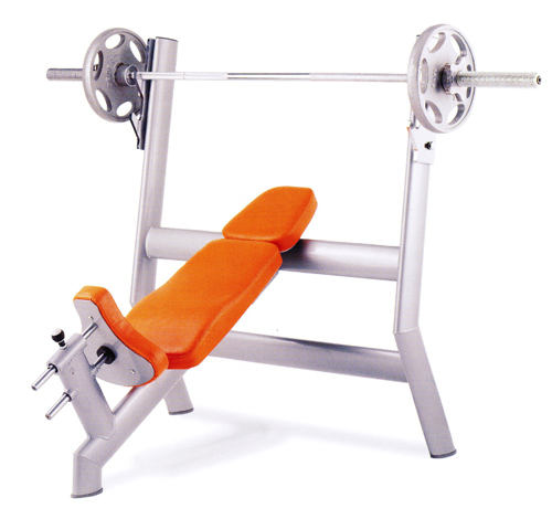 24. OLYMPIC INCLINE BENCH PRESS